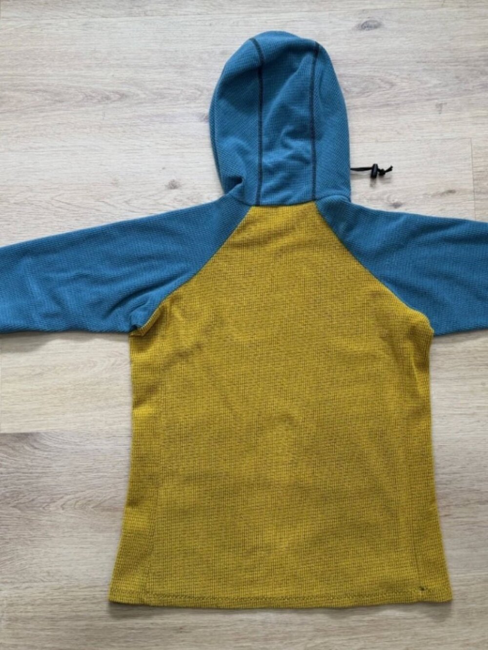 Yellow and Blue Melanzana - Picture 2 of 3